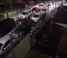 Beşiktaş-Fenerbah&ccedil;e ma&ccedil;ında karaborsa bilet satıldığı iddiasıyla 15 ş&uuml;pheli yakalandı