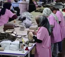 Elazığ&rsquo;daki dev &ccedil;anta fabrikası 26 &uuml;lkeye ihracat yapıyor