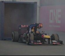 Red Bull Racing aracı 5 yıl sonra T&uuml;rkiye'ye geldi! Boğazı turlayıp simit aldı