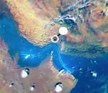 H&uuml;rm&uuml;z etkisi: Petrol 2 hafta sonra yeniden 100 doları aştı