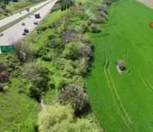 "Otoyola 5 yaşında &ccedil;ocuk bırakıldı" ihbarı ekipleri alarma ge&ccedil;irdi