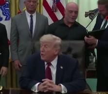 Trump: Ablukayı sonlandırırsak, İran&rsquo;la asla anlaşma yapılamaz