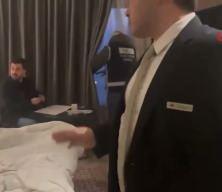 Uşak Belediyesine y&ouml;nelik operasyonda g&ouml;zaltına alınan ş&uuml;pheliler adliyeye sevk edildi