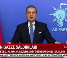 AK Parti S&ouml;zc&uuml;s&uuml; &Ouml;mer &Ccedil;elik Macron'un T&uuml;rkiye'ye meydan okuması hakkında konuştu