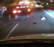 Maltepe'de d&ouml;rt ara&ccedil; birbirine girdi: Kaza anı kamerada