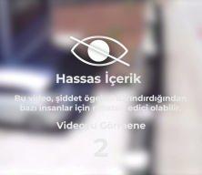 Kahramanmaraş'ta hafif ticari aracın yayaya &ccedil;arptığı kaza g&uuml;venlik kamerasında