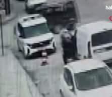 Aracından inip polise koştu, hayatını Heimlich manevrası kurtardı