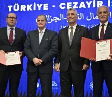 Bakan Bolat a&ccedil;ıkladı: T&uuml;rkiye ve Cezayir&rsquo;den tarihi ortaklık! 