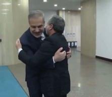 Bakan Hakan Fidan İranlı mevkidaşı ile g&ouml;r&uuml;şt&uuml;...