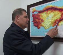 Deprem uzmanı &Ouml;ver  'Doğu Akdeniz'de 7 ve &uuml;zeri b&uuml;y&uuml;kl&uuml;kte bir deprem beklentisi doğru değil" dedi...