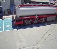 Fethiye&rsquo;deki tanker yangınının g&uuml;venlik kamera kayıtları ortaya &ccedil;ıktı 