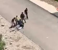 Okul &ccedil;evresinde peş peşe silah sıkıldı, &ouml;ğrenciler ve veliler korku dolu anlar yaşadı