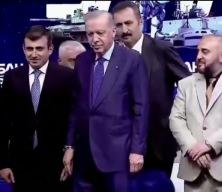 SAHA Expo'da tarihi kare: Haluk Bayraktar'ın hamlesi Erdoğan'ı tebess&uuml;m ettirdi