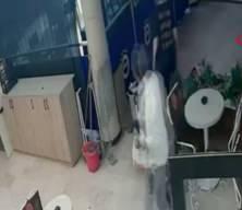 2 &ccedil;ocuk Fenerbah&ccedil;eliler Derneği'nde yangın &ccedil;ıkardı