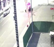 Adana'da alkoll&uuml; s&uuml;r&uuml;c&uuml; dehşet sa&ccedil;tı! 20 yaşındaki Arda hayatını kaybetti