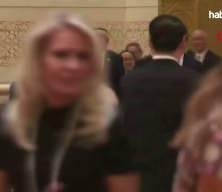 &Ccedil;in'in attığı imza Trump'ı şoke etti!