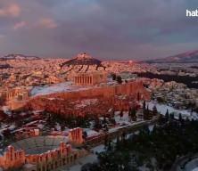 Ekonomik krizle boğuşan komşuya AB'den &lsquo;Akropolis&rsquo; şoku!