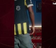 Fenerbah&ccedil;e'nin eski yıldızı Galatasaray'a haber yolladı!