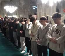 Her hafta farklı cami: 100&rsquo;&uuml;nc&uuml; durakta yatsı namazı