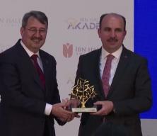   İbn Haldun Akademi'nin kapanış t&ouml;reni yapıldı
