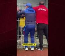 Amat&ouml;r futbol m&uuml;sabakasında bu sefer aileler birbirine girdi!