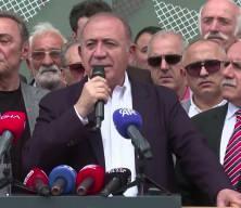 CHP İstanbul İl Başkanlığı'nda geleneksel bayramlaşma programı! Kriz b&uuml;y&uuml;yor