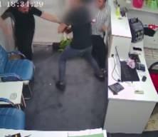 Film sahnesini aratmayan anlar! Husumetlisine kurşun yağdırdı...