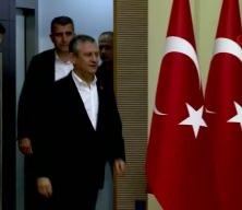 &Ouml;zg&uuml;r &Ouml;zel: Kılı&ccedil;daroğlu'nun telefonu kapalıydı