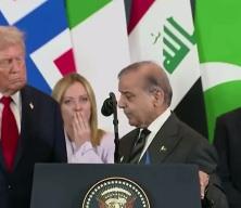 Pakistan Başbakanı Şerif&rsquo;ten Trump&rsquo;a kutlama mesajı