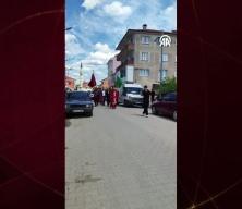 Karab&uuml;k'te damat, gelin almaya mehter takımıyla gitti