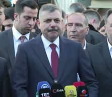 Bakan Mustafa &Ccedil;ift&ccedil;i kazada yaralanan polis memurunun şehit olduğunu duyurdu