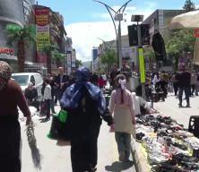 Bayram alışverişi esnafı sevindirdi: Caddeler doldu taştı
