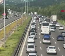 Bolu'da bayram tatili d&ouml;n&uuml;ş trafiği başladı