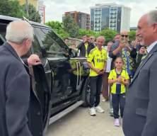 Fenerbah&ccedil;e başkan adayı Aziz Yıldırım'dan se&ccedil;im &ouml;ncesi kızına yasak getirdi