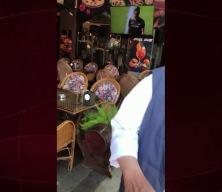 Galatasaray Başkanı Dursun &Ouml;zbek'i g&uuml;l&uuml;mseten "Icardı" talebi