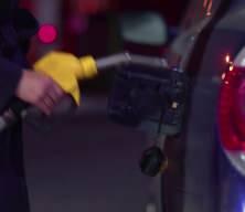 Petroldeki d&uuml;ş&uuml;ş pompaya yansıdı: Benzine bayram indirimi geldi
