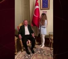 Şarkıcı Pınar S&uuml;rer Cumhurbaşkanı Erdoğan&rsquo;a şarkı s&ouml;ylediği anları paylaştı