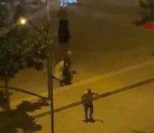 Ayırmak istediği kavga sonu oldu: Anne &ouml;ld&uuml;, oğlu yaralandı