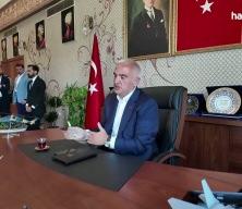 Bakan Ersoy gen&ccedil; &ccedil;iftin nikah şahidi oldu