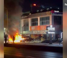 Bakırk&ouml;y'de l&uuml;ks ara&ccedil;lar k&uuml;le d&ouml;nd&uuml;!
