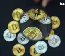 Bitcoin&rsquo;de sert d&uuml;ş&uuml;ş: Kripto piyasasında 60 bin dolar alarmı