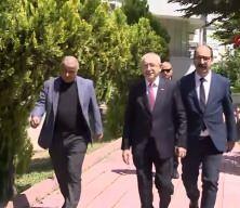CHP Genel Başkanı Kılı&ccedil;daroğlu konutundan ayrıldı