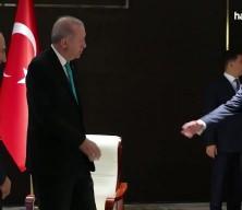 Cumhurbaşkanı Erdoğan, Ermenistan Başbakanı Paşinyan ile g&ouml;r&uuml;şt&uuml;