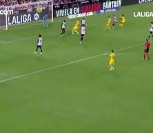 Fenerbah&ccedil;e'nin Lewandowski'ye 2 yıl i&ccedil;in teklif ettiği maaş ortaya &ccedil;ıktı