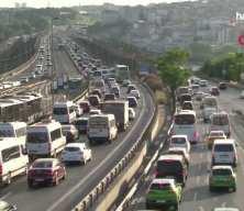 İstanbul'da bayram tatili sonrası trafik yoğunluğu!