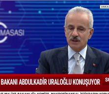 Ulaştırma ve Altyapı Bakanı Abd&uuml;lkadir Uraloğlu "Kalkınma Yolu Projesi"hakkında konuştu