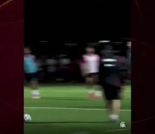 Galatasaray'da Dursun &Ouml;zbek Can Uzun i&ccedil;in kesenin ağzını a&ccedil;tı!