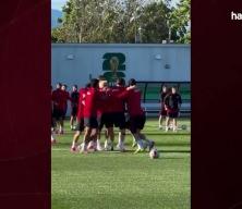 Montella'dan s&uuml;rpriz tercih: Avustralya-T&uuml;rkiye muhtemel 11'ler
