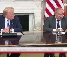 Trump'tan se&ccedil;im başarısı dolayısıyla Ermenistan Başbakanı Paşinyan'a tebrik