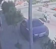 Ehliyetsiz gencin kullandığı otomobil mağazaya daldı